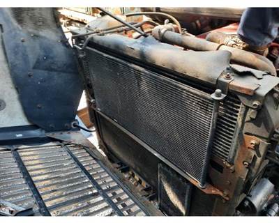 International 9200i Cooling Assembly