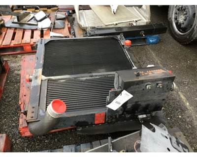 International 9200i Cooling Assembly