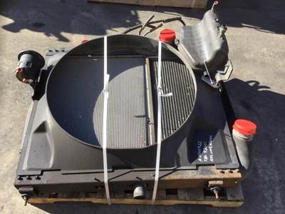 International 9400i Cooling Assembly