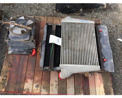 Isuzu NPR Cooling Assembly