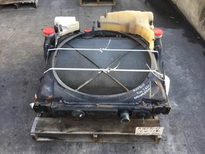 Kenworth T680 Cooling Assembly