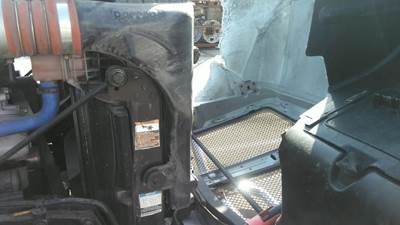 Kenworth T680 Cooling Assembly