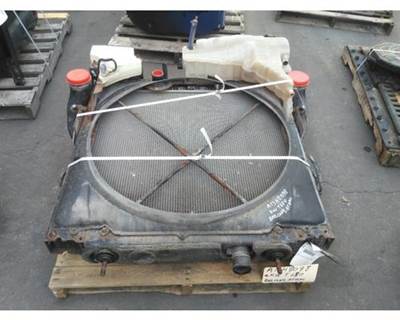 Kenworth T680 Cooling Assembly