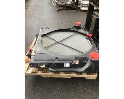 Kenworth T680 Cooling Assembly