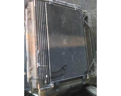 Kenworth T680 Cooling Assembly