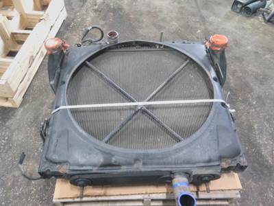 Kenworth T700 Cooling Assembly