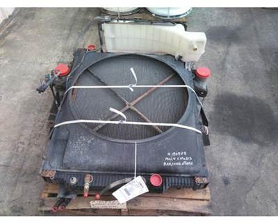 Mack Pinnacle CHU613 Cooling Assembly for a Mack CHU613