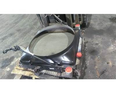 Mack Pinnacle CXP612 Cooling Assembly for a Mack CXP612