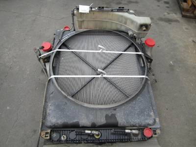 Mack Pinnacle CXU612 Cooling Assembly for a Mack CXU612