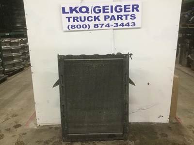 Mack Pinnacle CXU612 Cooling Assembly for a Mack CXU612