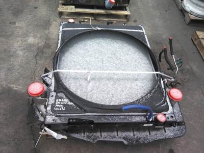 Mack Pinnacle CXU612 Cooling Assembly for a Mack CXU612