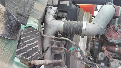 Mack Pinnacle CXU612 Cooling Assembly for a Mack CXU612