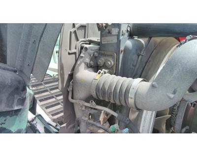 Mack Pinnacle CXU612 Cooling Assembly for a Mack CXU612