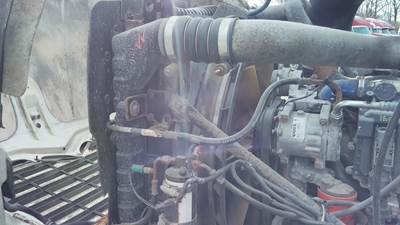 Mack Vision CXN613 Cooling Assembly for a Mack CXN613