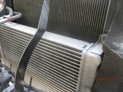 Mitsubishi Fuso FEC72S Cooling Assembly