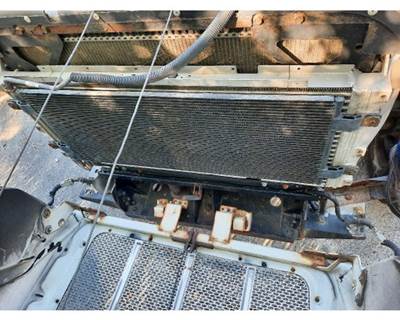 Peterbilt 335 Cooling Assembly