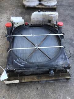 Peterbilt 384 Cooling Assembly
