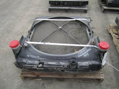 Peterbilt 386 Cooling Assembly