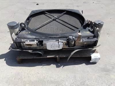 Peterbilt 386 Cooling Assembly
