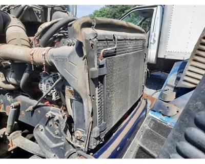 Peterbilt 387 Cooling Assembly