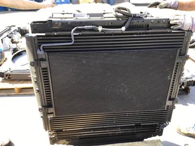 Peterbilt Cooling Assembly
