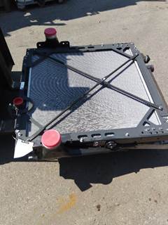 Peterbilt 567 Cooling Assembly