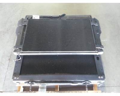 Peterbilt 579 Cooling Assembly