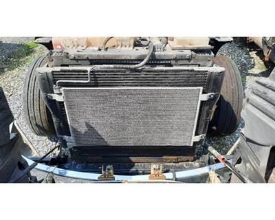 Peterbilt 579 Cooling Assembly