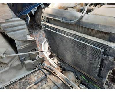Peterbilt 579 Cooling Assembly