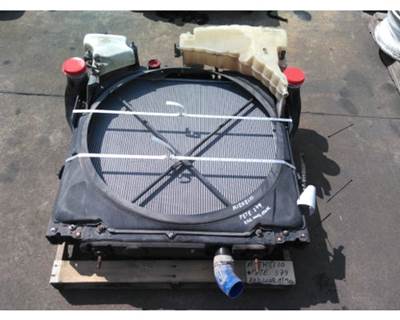 Peterbilt 579 Cooling Assembly