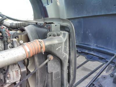 Peterbilt 587 Cooling Assembly