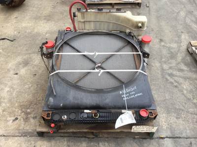 Volvo VNL Cooling Assembly