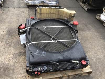 Volvo VNL Cooling Assembly