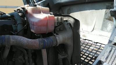 Volvo VNL Cooling Assembly