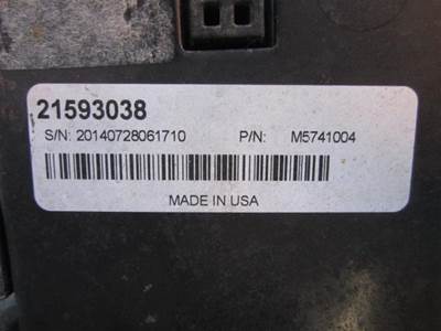 Volvo VNL Cooling Assembly