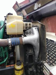 Volvo VNL Cooling Assembly