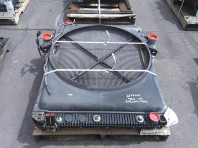 Volvo VNL Cooling Assembly