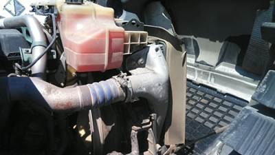 Volvo VNL Cooling Assembly