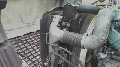 Volvo VNL Cooling Assembly
