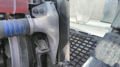 Volvo VNL Cooling Assembly