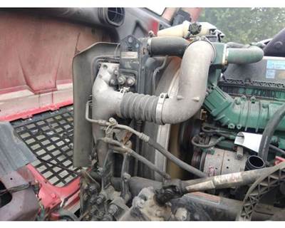 Volvo VNL Cooling Assembly