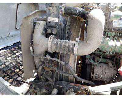 Volvo VNL Cooling Assembly