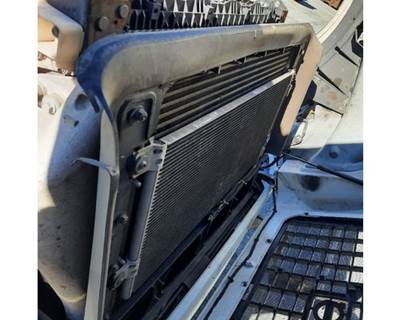 Volvo VNL Cooling Assembly