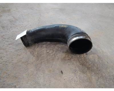 Used 2022 Freightliner Cascadia 126 Charge Air Cooler Pipe 4.5"-7", Part # 2572631