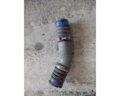 Used 2018 Kenworth T680 Charge Air Cooler Pipe MX-13 4" Diameter, Part # D66-2112