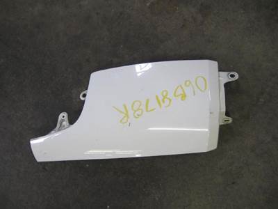 Ford LCF 550 Right Cowl for a Ford LCF550