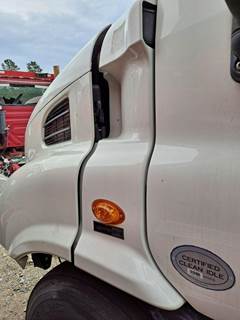 Freightliner Cascadia 113 Left Cowl