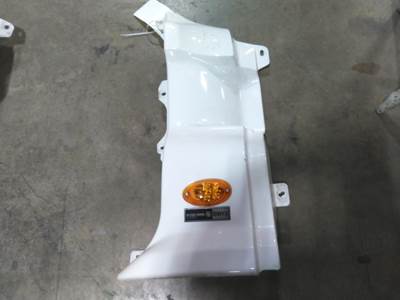 Freightliner Cascadia 113 Right Cowl