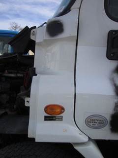 Freightliner Cascadia 113 Left Cowl