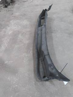 Freightliner Cascadia 113 Cowl